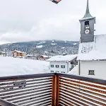 Edelweiss 7 *