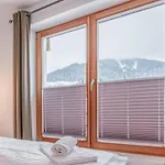 Apartment Edelweiss 7 *