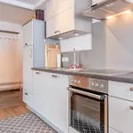Edelweiss 7 Apartment *