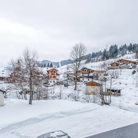 Edelweiss 7 * 마리아알름암스타이너르넨미어