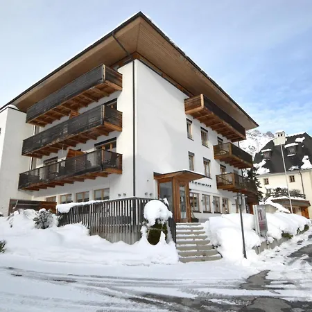 Edelweiss 7 힌터탈